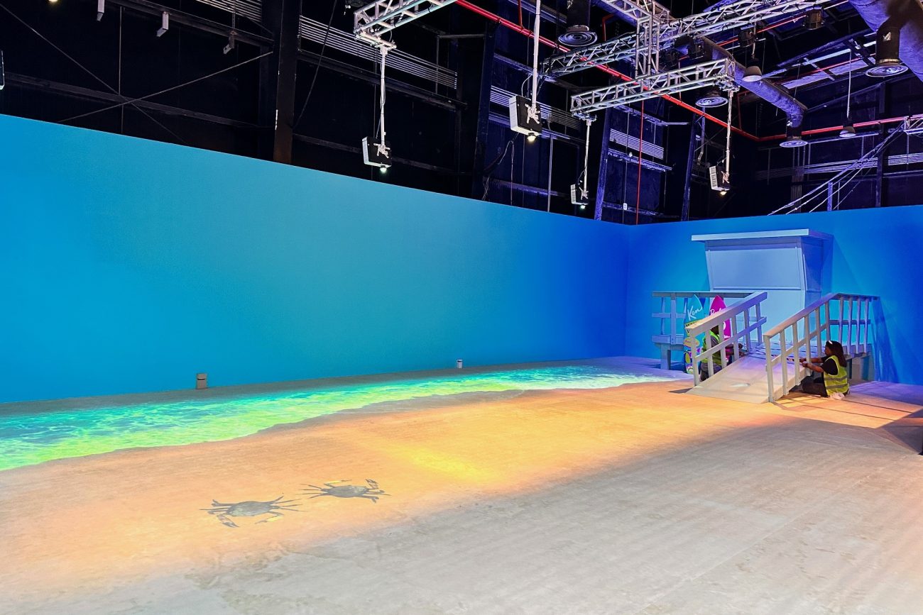 Custom-built World of Barbie experience set by N2 Creative was designed and installed for SELA in Saudi Arabia for Riyadh season. Our team specializes in creating bespoke, functional sets for films, TV shows, and events. Based in London, we bring creativity and precision to every project.